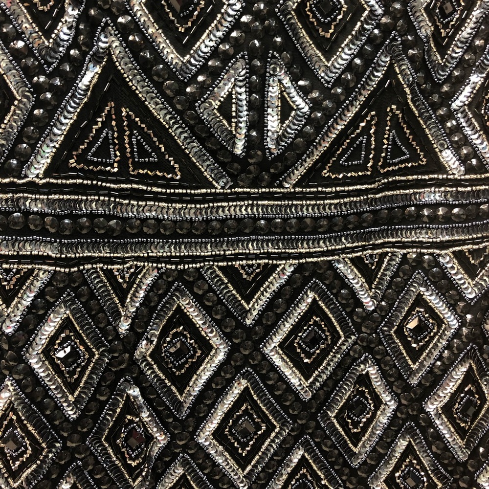 Adrianna Papell short sleeves beaded dress - Picture 8 of 10